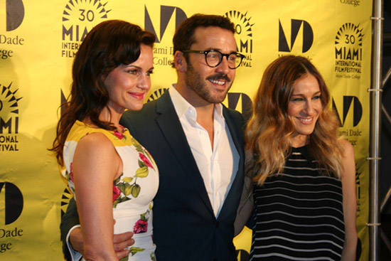 Click here for more photos of Sarah Jessica Parker, Carla Gugino, and Jeremy Piven at the Miami Rhapsody Retrospective screening in Miami